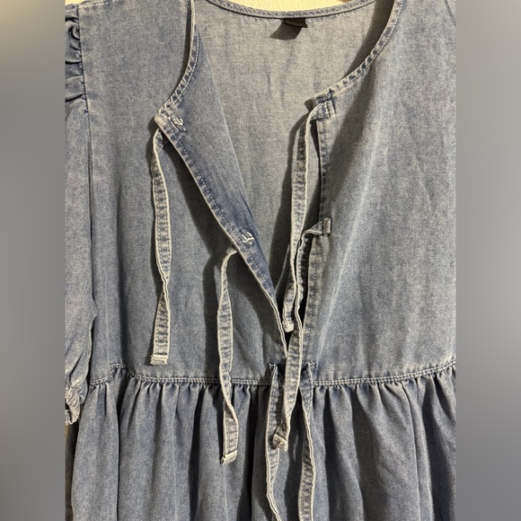 Dress - Picture 4 of 5